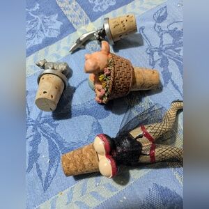 Assorted Wine Corks (Free With $50.00 Purchase)